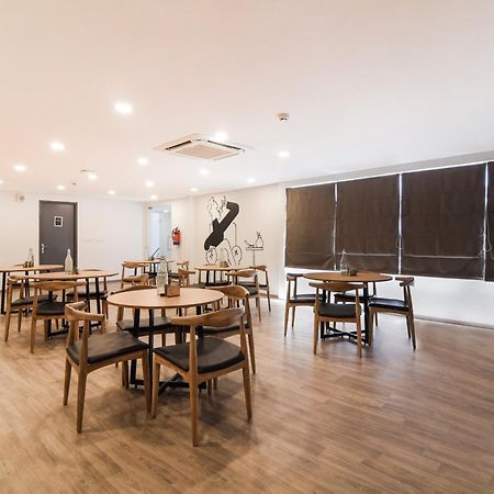 Super Townhouse Xotel Chennai Luaran gambar