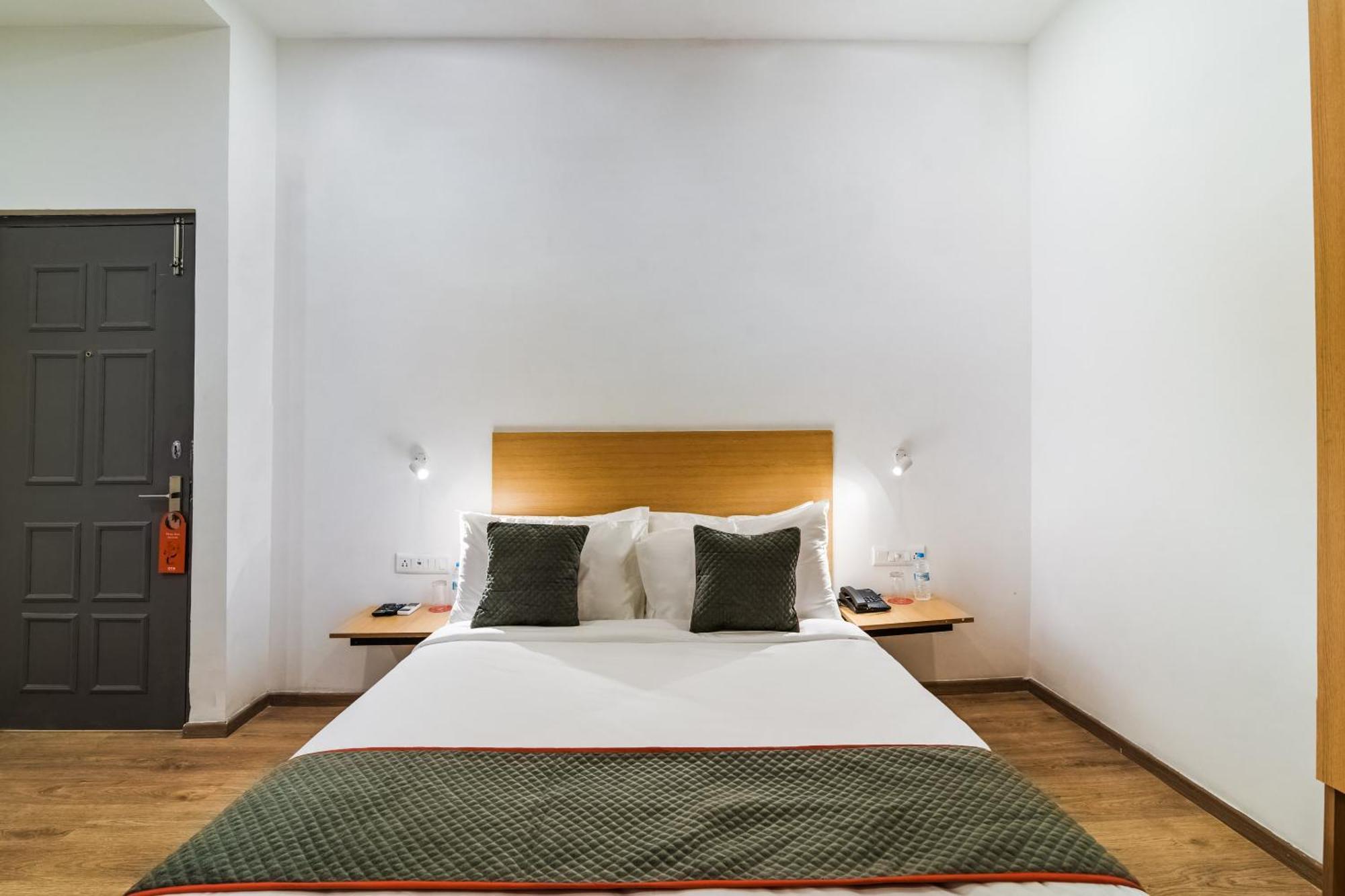 Super Townhouse Xotel Chennai Luaran gambar