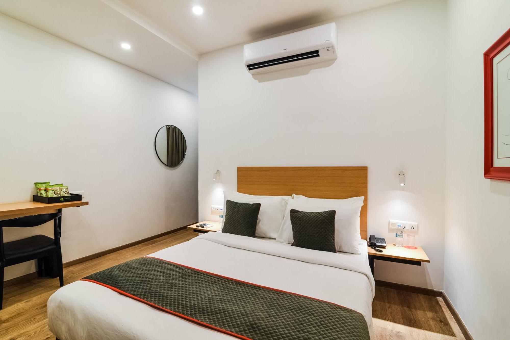 Super Townhouse Xotel Chennai Luaran gambar