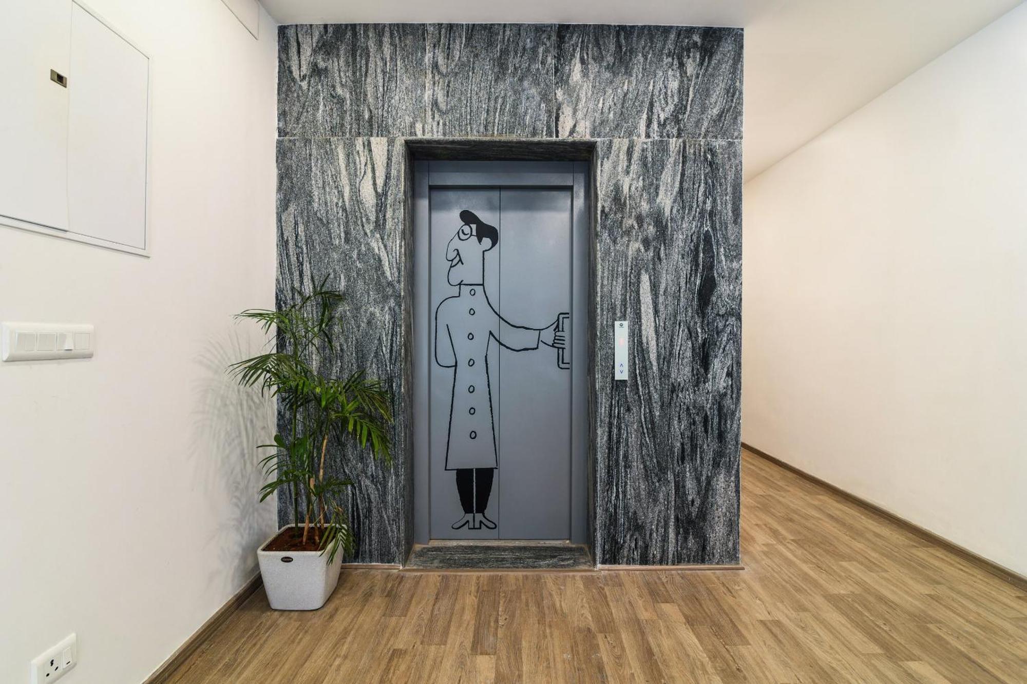 Super Townhouse Xotel Chennai Luaran gambar